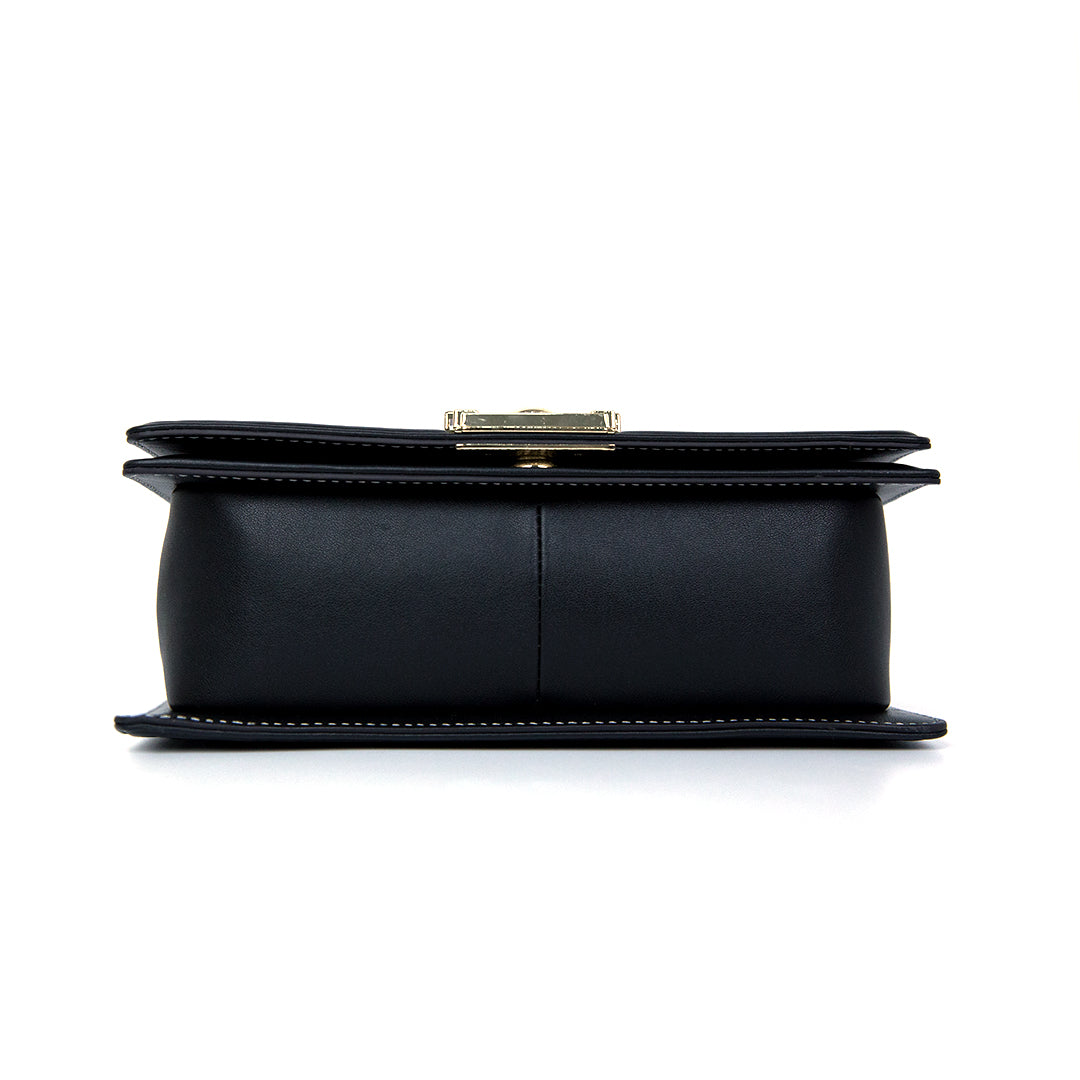 Handmade Leather Swan Carving Crossbody Bag